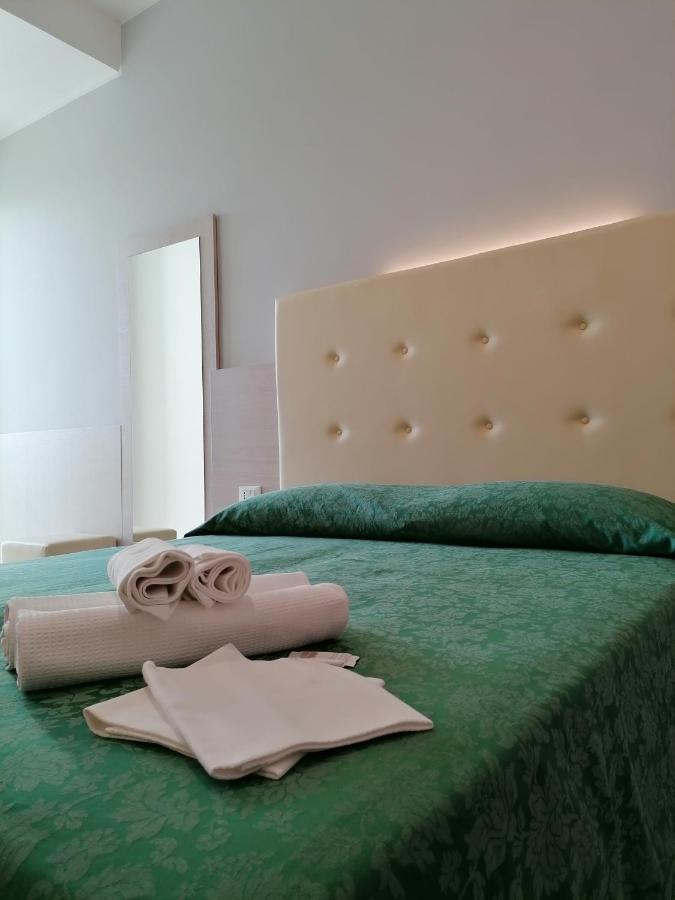 Hotel Andrea'S Rimini Luaran gambar